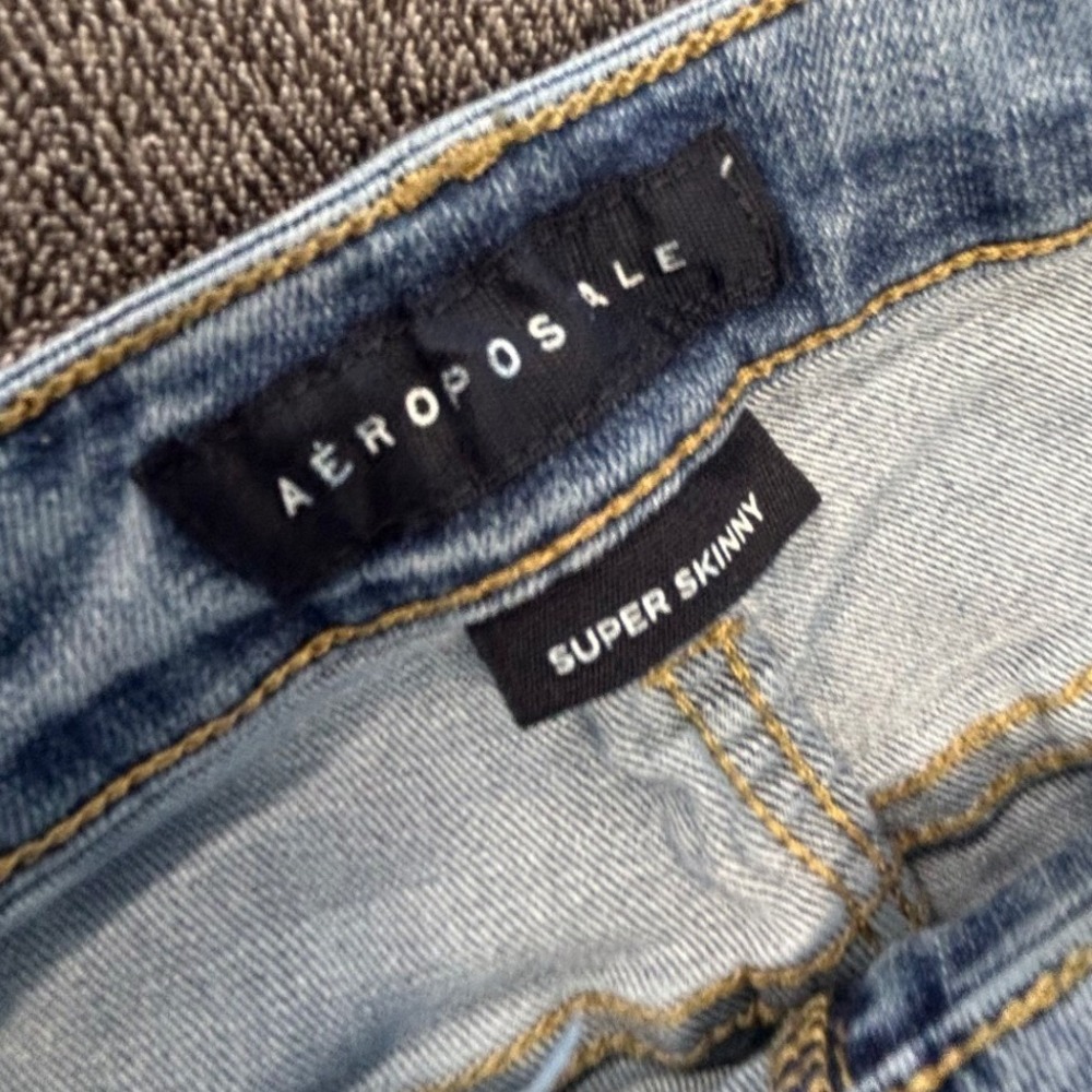 Aeropostale Super Skinny Distressed Light Wash Jeans 29/30 - Picture 5 of 7